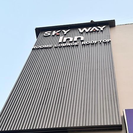 Hotel Sky Way Inn Hisār المظهر الخارجي الصورة